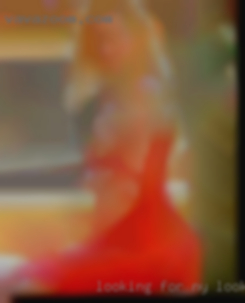 Looking for women to pose NY looking for cock for pictures.